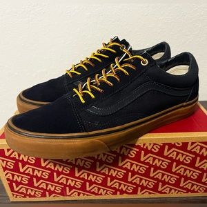 Vans Old Skool (Gumsole) Sky Captain Blue/Gum Men’s Size 11